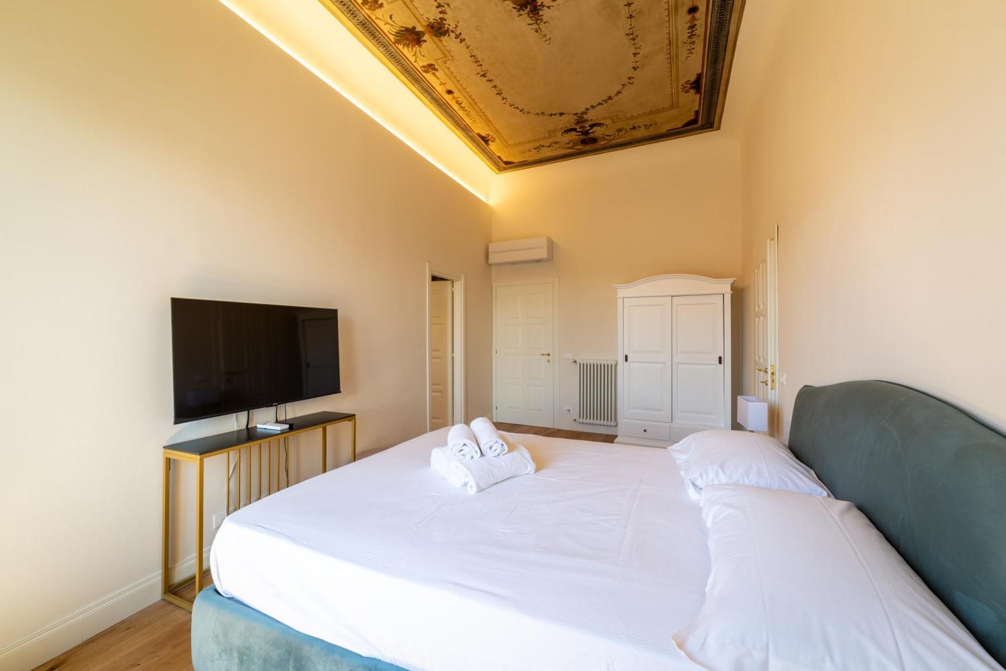 Residenza D'Epoca Palazzo Salviati Quaratesi 호텔 피렌체 외부 사진