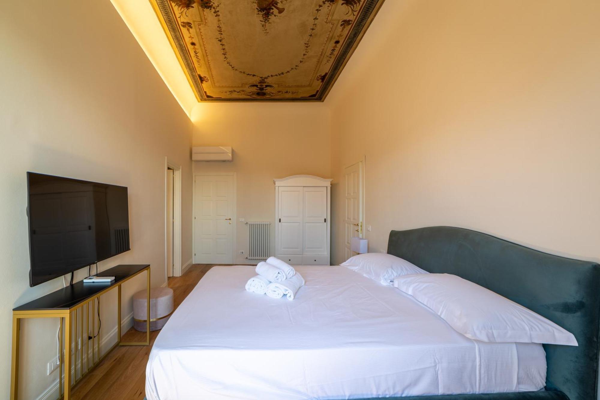 Residenza D'Epoca Palazzo Salviati Quaratesi 호텔 피렌체 외부 사진